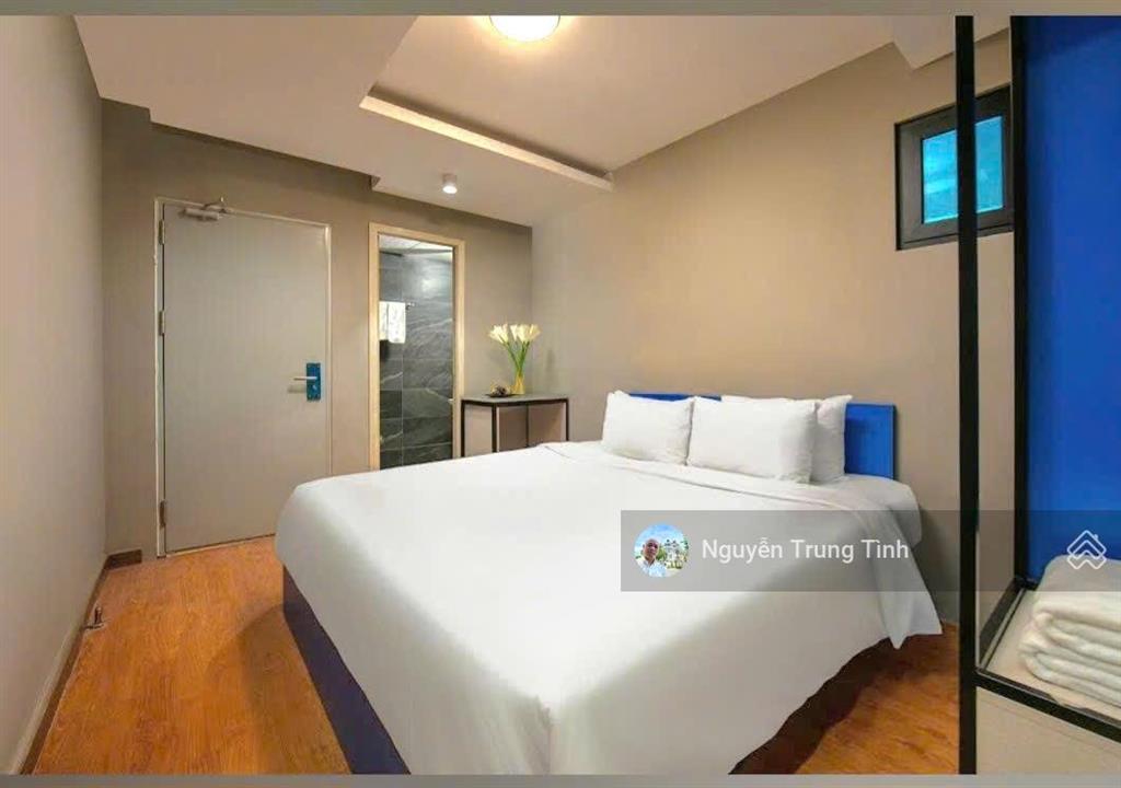 Bán nhà liền kề văn quán hà đông phố to, vỉa hè rộng, kinh doanh tốt. 90 m² x 5 tầng giá chỉ 22 tỷ