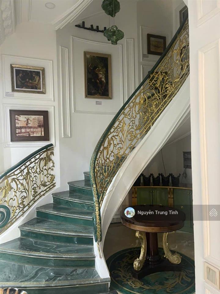 Bán nhà villa huyndai tô hiệu hà đông 200m2 lô góc 3 mặt thoáng, giá chỉ 56 tỷ