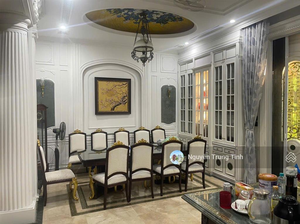 Bán nhà villa huyndai tô hiệu hà đông 200m2 lô góc 3 mặt thoáng, giá chỉ 56 tỷ