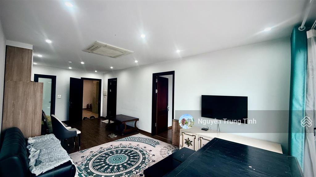 Bán tòa apartment 8 tầng mp âu cơ tây hồ hà nội dãy lẻ view tp ven sông 250m2 giá chỉ 155 tỷ.