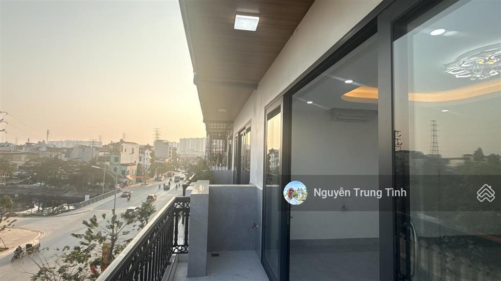 Cho thuê nhà mặt phố khu đô thị đồng tàu hoàng mai, 70m2 x5 tầng thang máy làm mặt bằng kinh doanh