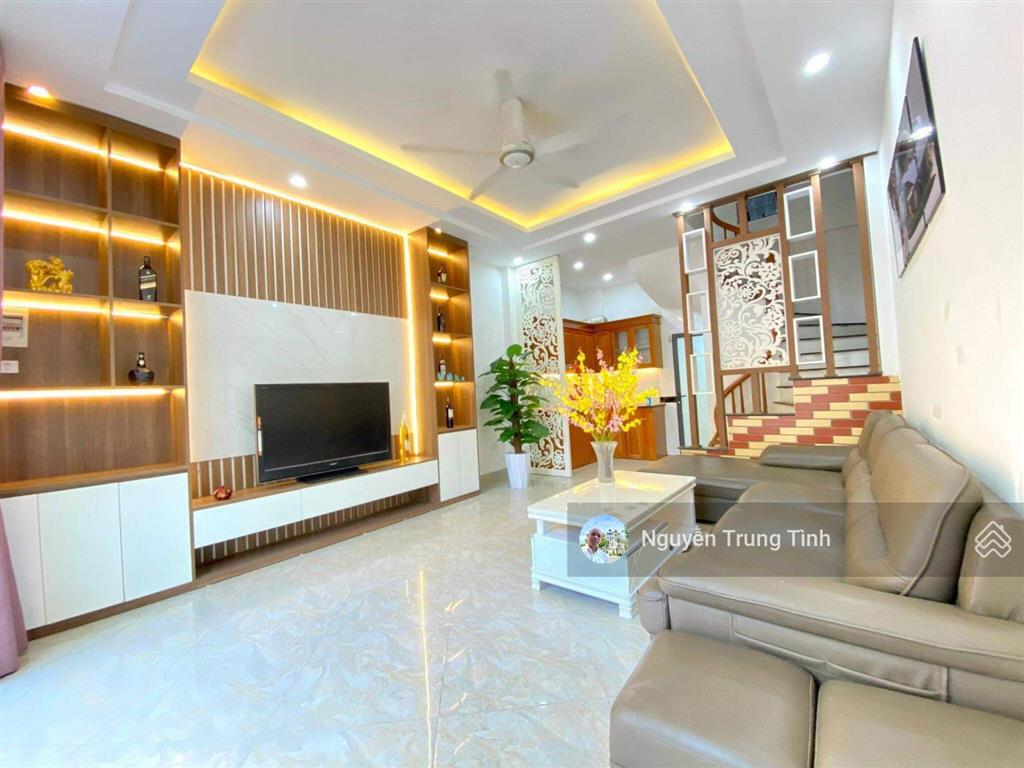 Bán nhà lê trọng tấn hà đông phân lô ô tô đỗ cửa, ở sướng 50m2 giá chỉ 9 tỷ