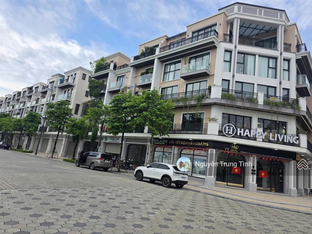 Cho thuê shophouse mặt phố hoàng mai hn, sd 350m2 đường rộng 6 làn xe 5t thang máy làm mặt bằng kd