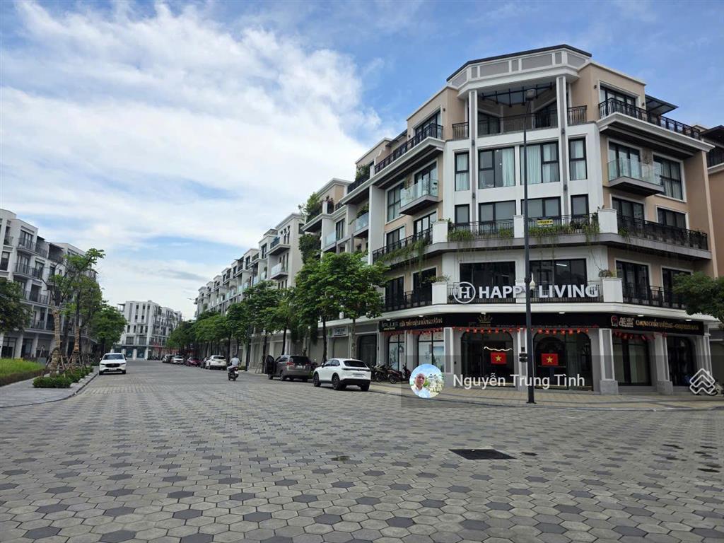 Cho thuê shophouse mặt phố hoàng mai hn, sd 350m2 đường rộng 6 làn xe 5t thang máy làm mặt bằng kd