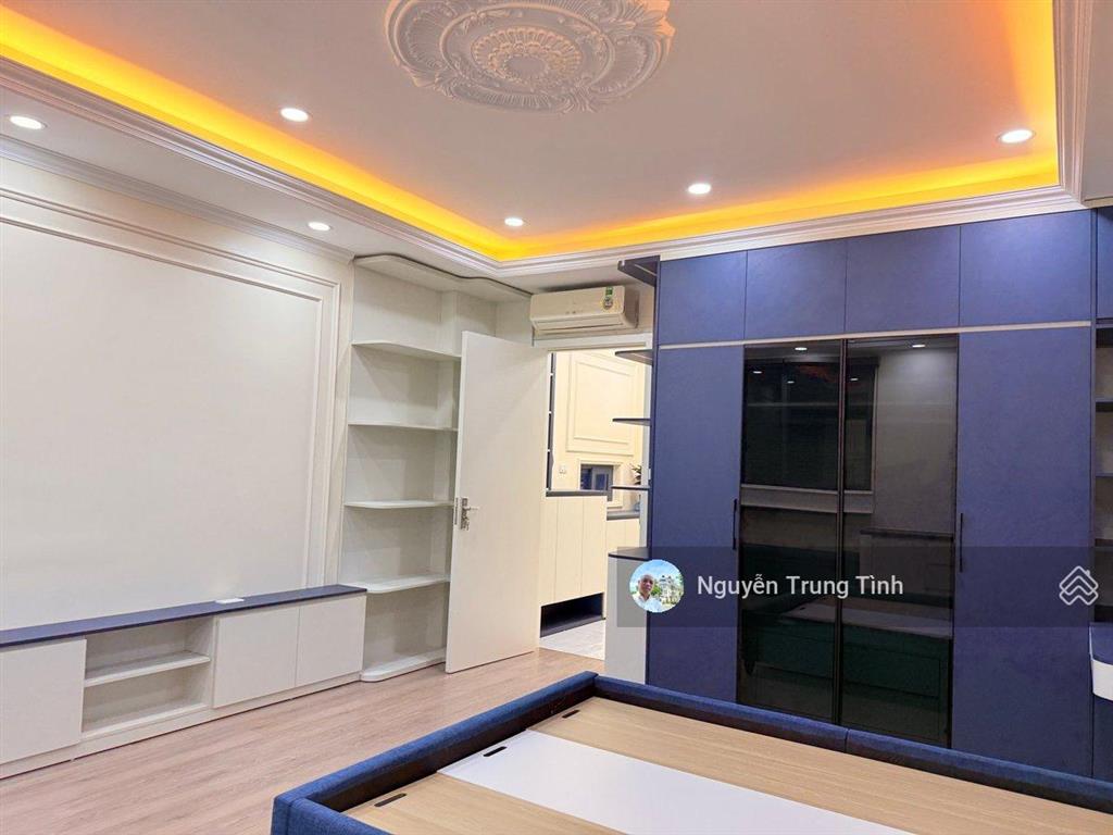 Bán nhà tô hiệu hà đông 50m2 5 tầng gần phố nhà mới ở ngay giá chỉ 10 tỷ