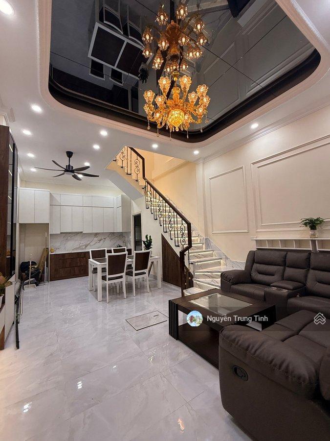 Bán nhà tô hiệu hà đông 50m2 5 tầng gần phố nhà mới ở ngay giá chỉ 10 tỷ
