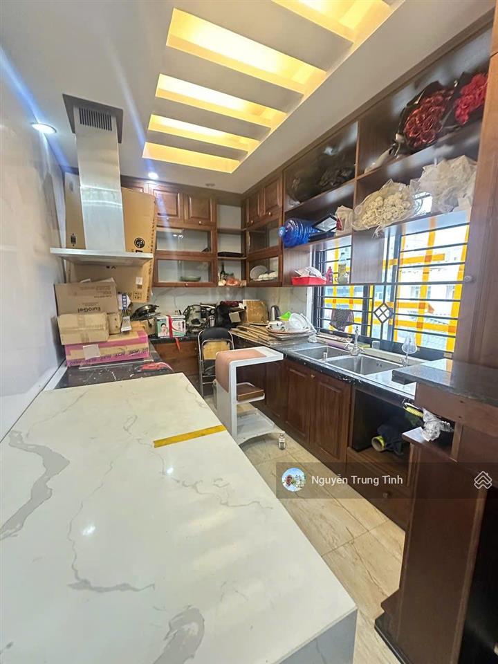 Bán nhà tô hiệu hà đông 70m2 6 tầng ô tô đỗ cửa kinh doanh tốt giá 16 tỷ