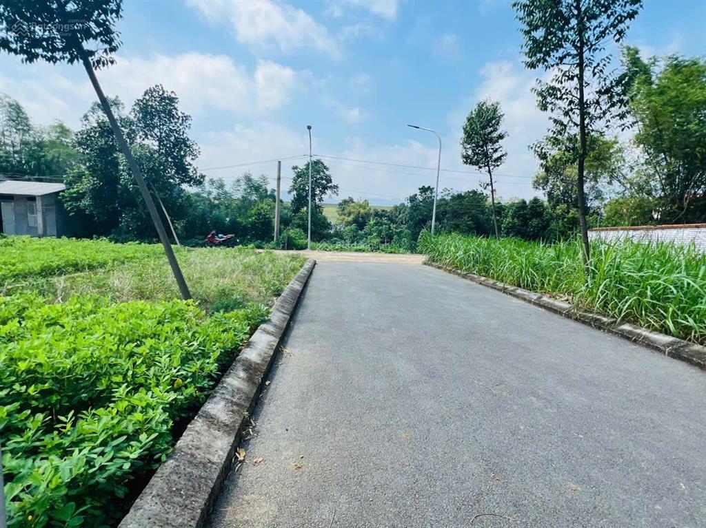 Chính chủ bán lô góc 2 mặt tiền 60m2 view hồ cực đỉnh tại sơn tây hà nội tiềm năng x2x3