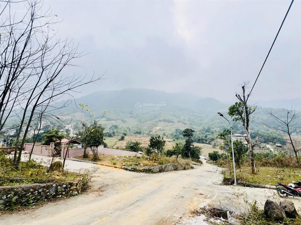 Chính chủ bán lô đất 3 mặt tiền view núi cực đẹp tại đồng vỡ phú mãn quốc oai hà nội tiềm năng x2x3