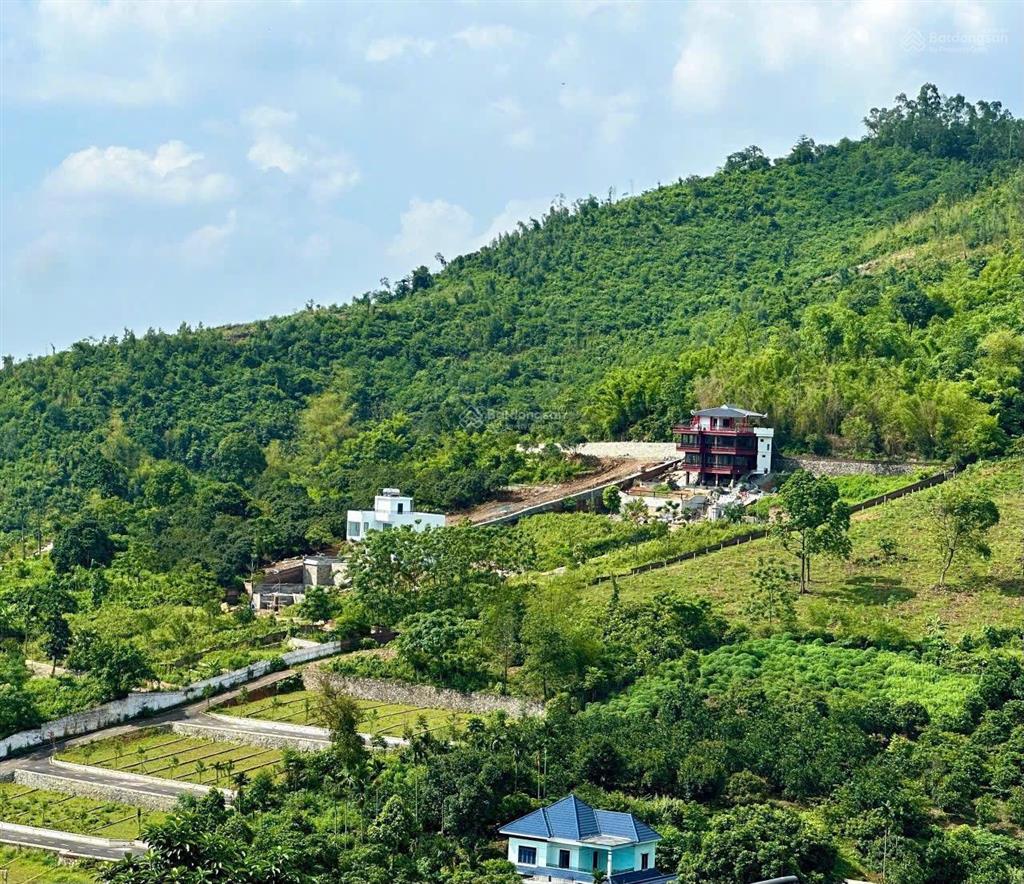 Chính chủ bán lô đất 3 mặt tiền view núi cực đẹp tại đồng vỡ phú mãn quốc oai hà nội tiềm năng x2x3