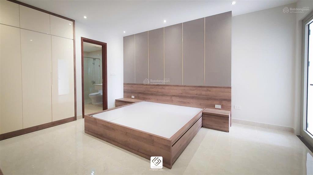 Chính chủ cho thuê 03 ngủ cc ia20, nội thất từ nguyên bản đến full đồ hiện đại, giá thuê 1xtr/tháng