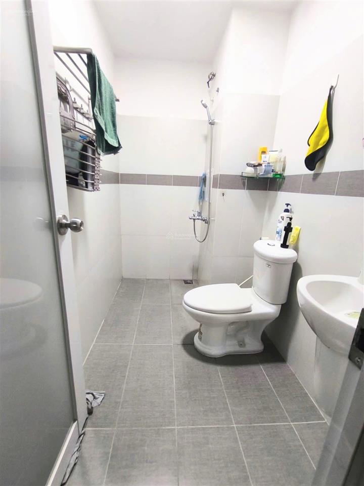 Chung cư khuông viêt gần đầm sen, 86m2, 3 phòng ngủ cần bán gấp.  0812 608 ***