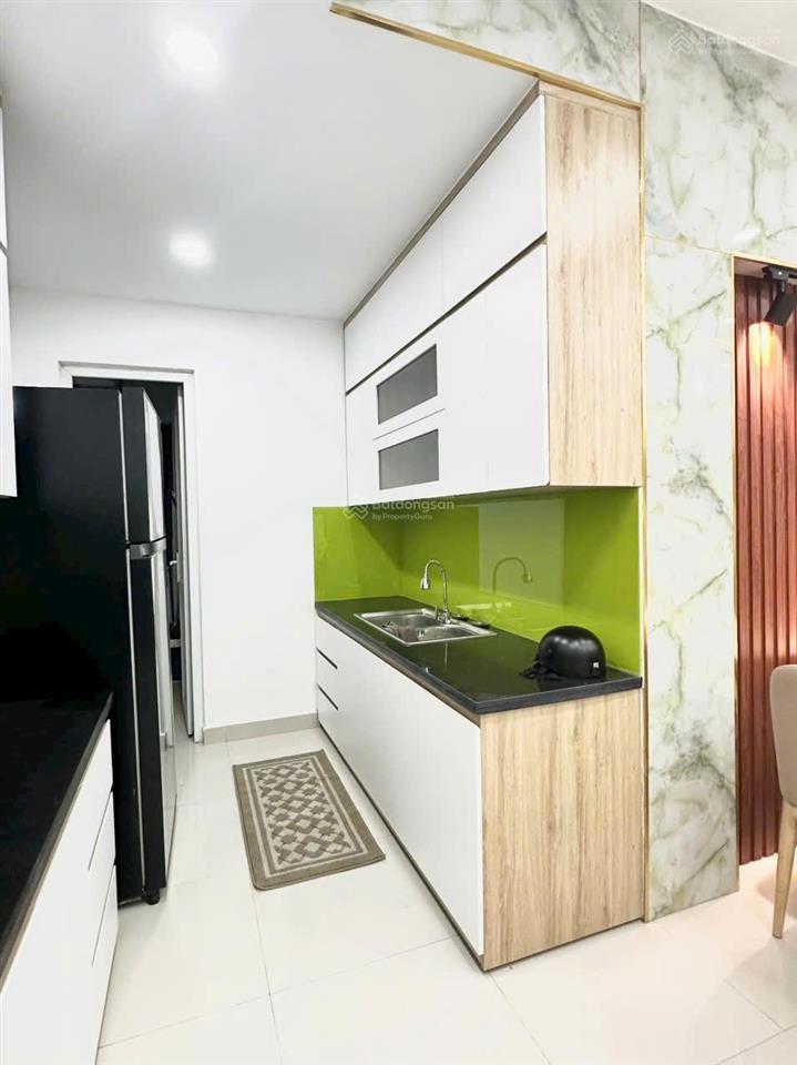 Chung cư 8x đầm sen 55m2 sổ hồng sẵn, tặng nội thất cao cấp cần bán gấp.