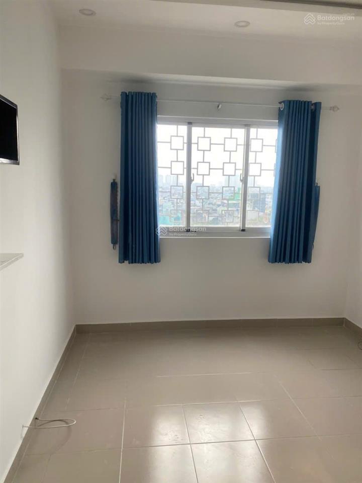 Chung cư âu cơ tower 2 phòng ngủ có sổ hồng cần bán, 68m2 quận tân phú