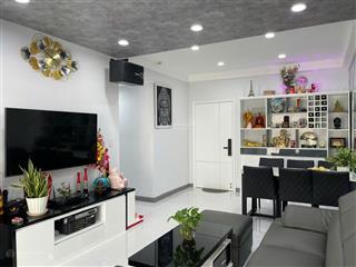Chung cư hoa sen 71m2 có sổ hồng cần bán gấp, 2 phòng ngủ tặng nội thất đối diện đầm sen