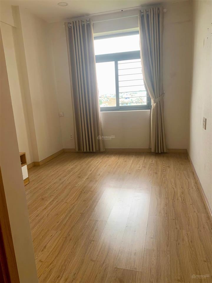 Chung cư âu cơ tower quận tân phú, 80m2, 3 phòng ngủ cần bán gấp giá tốt có sổ hồng