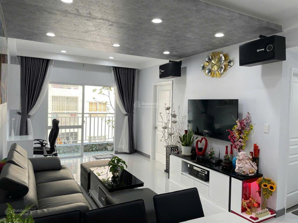 Chung cư lotus garden 71m2 đường trịnh đình thảo 2 phòng ngủ có sổ hồng cần bán