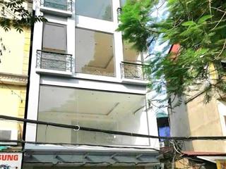 Bán nhà mặt phố 42m2 trung tâm ba đình, mặt tiền 6m, vìa hè kinh doanh