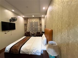 Bán toà khách sạn mặt phố đại kim 80m2, doanh thu 150tr/th