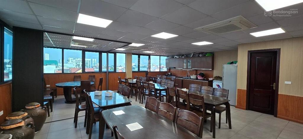 Biệt thự tây nam linh đàm 5 tầng thang máy vỉa hè kinh doanh