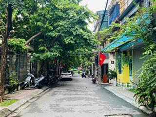 Phân lô khuất duy tiến 51m 5t vỉa hè 23.8 tỷ