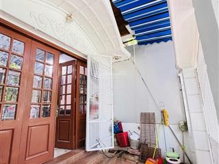 Mặt phố phương liệt view hồ vỉa hè kinh doanh đỉnh