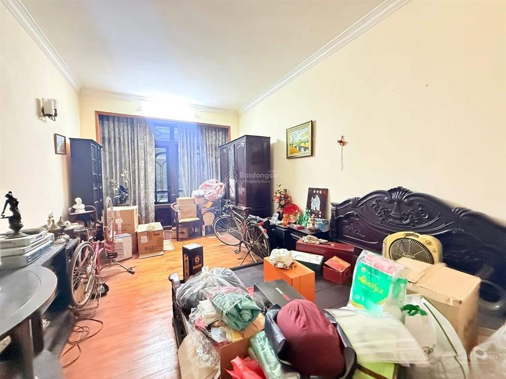 Bán nhà phân lô huỳnh thúc kháng  đống đa  81m2 x 5 tầng  ô tô vào nhà  kinh doanh đỉnh