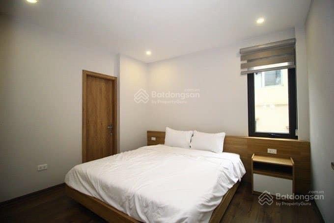 Chính chủ gửi bán nhà mặt hồ nhật chiêu 90m2, 7 tầng, mt 5m. giá 95tỷ.  0888 999 ***