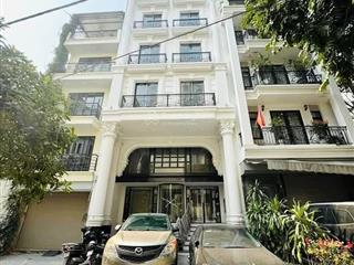 Chính chủ gửi bán toà nhà phố nguyễn hoàng 165m2,9 tầng,mt7m.giá72tỷ.0888 999 ***