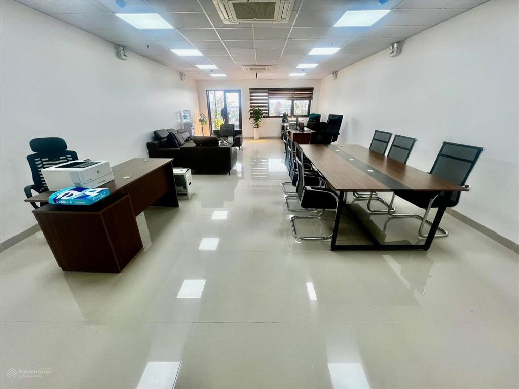 Chủ nhà gửi bán toà nhà mặt phố nguyễn du140m2,10 tầng,mt7.5m.giá150tỷ.0888 999 ***