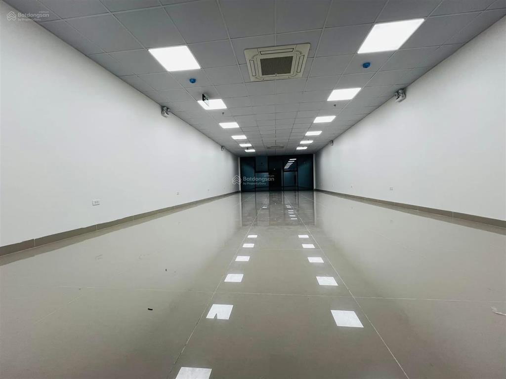Chủ nhà gửi bán toà nhà mặt phố nguyễn du140m2,10 tầng,mt7.5m.giá150tỷ.0888 999 ***