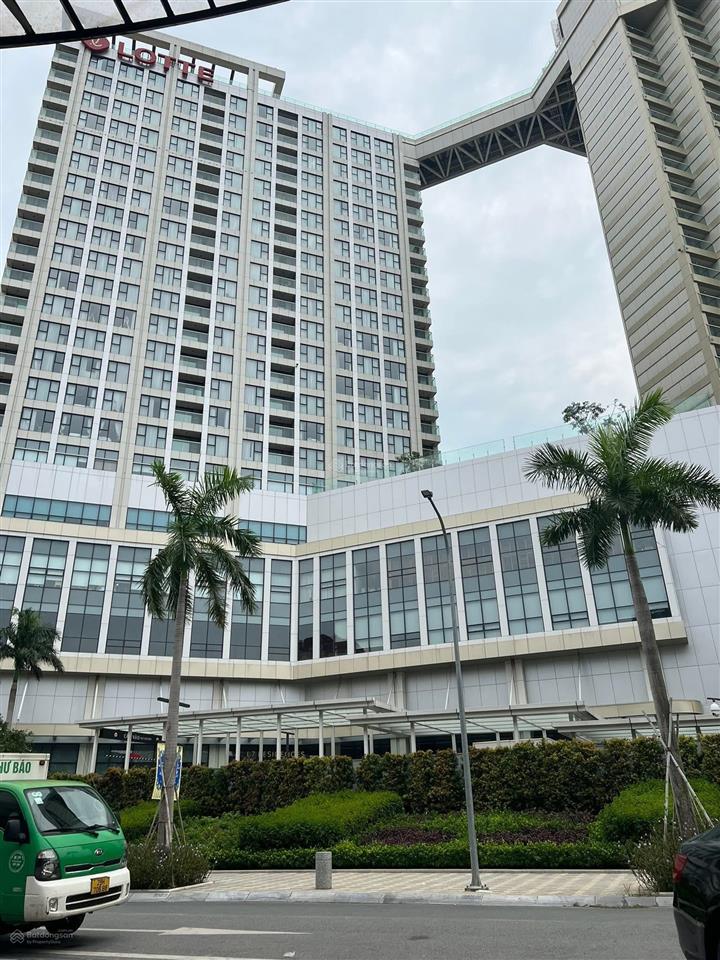 Chính chủ gửi bán biệt thự vườn đào  lạc long quân 236m2,5 tầng,mt15m.giá122tỷ.0888 999 ***