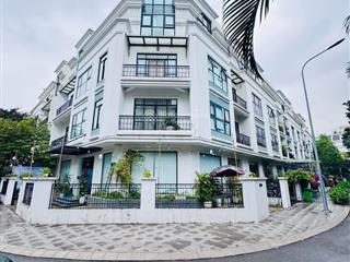 Chính chủ gửi bán biệt thự thành phố giao lưu phạm văn đồng180m2,4 tầng lô góc,mt22m.giá79tỷ