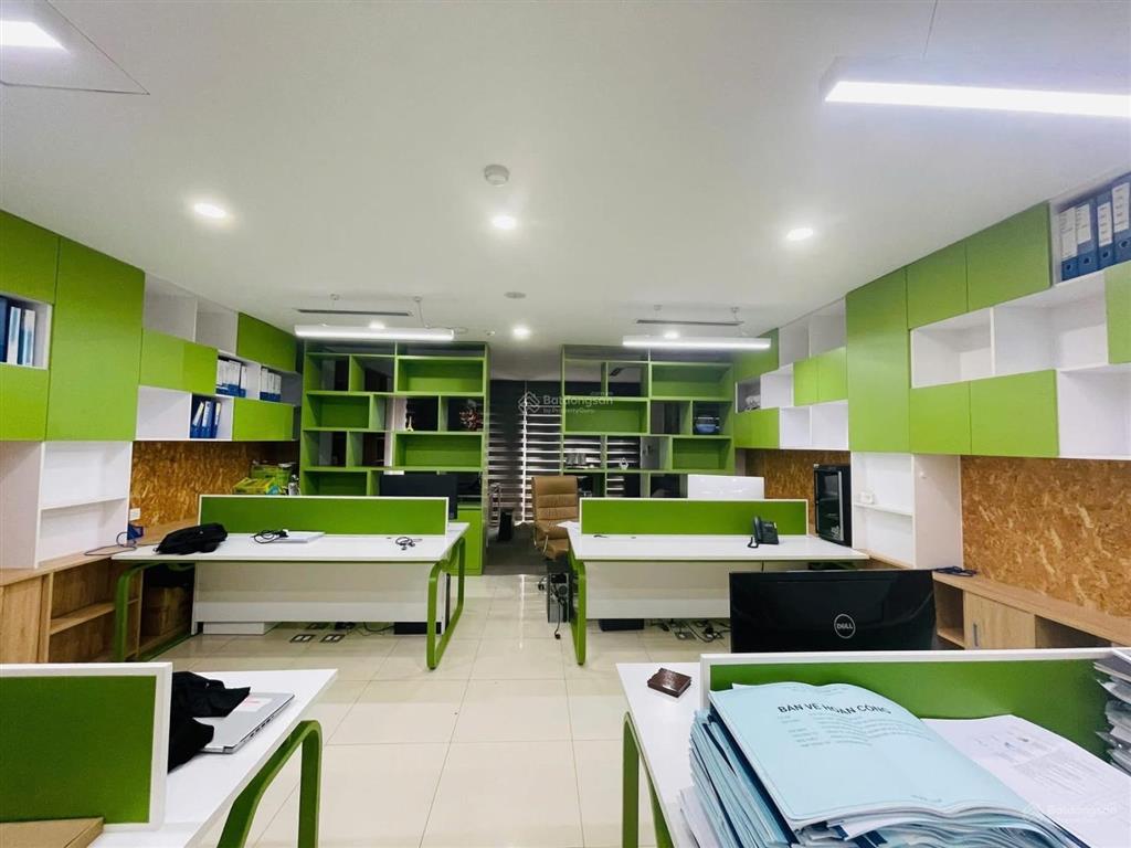 Chủ nhà gửi bán nhà mặt phố trúc bạch 80m2,7 tầng ,mt5m.giá53tỷ.0888 999 ***