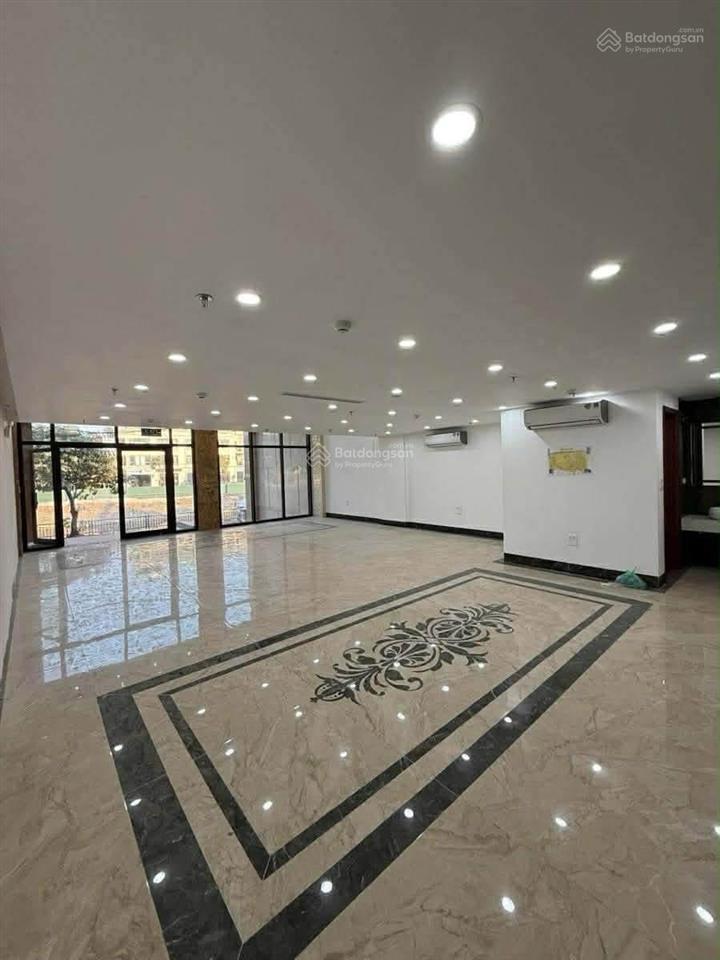 Chính chủ gửi bán nhà mặt phố nguyễn khánh toàn 105m,8 tầng,mt7m.giá52tỷ.0888 999 ***