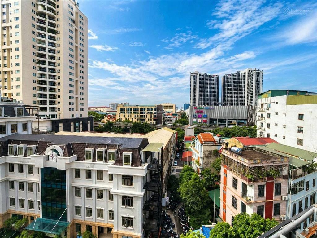 Chính chủ gửi bán toà khách sạn mặt phố duy tân130m2,8 tầng lô góc,mt11m.giá73tỷ.0888 999 ***
