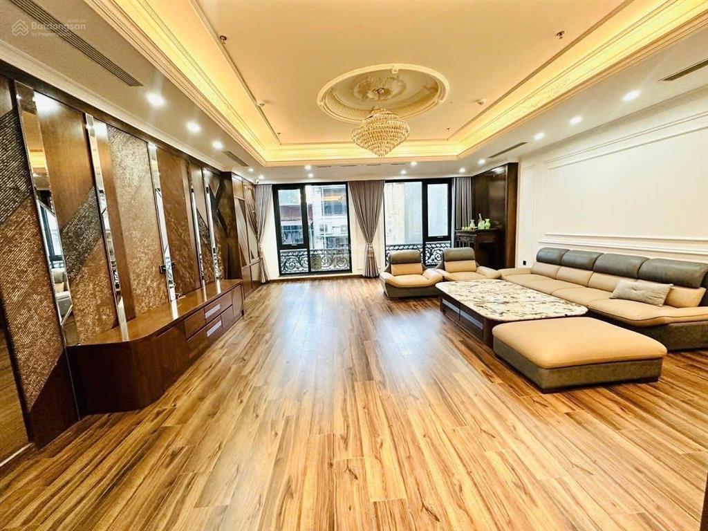 Chính chủ gửi bán nhà mặt phố khúc thừa dụ 70m², 8 tầng, mt5m. giá50 tỷ. 0888 999 ***