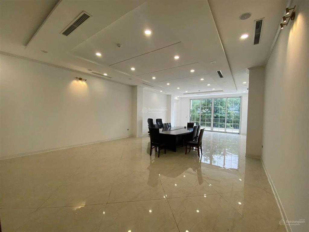 Chính chủ gửi bán nhà mặt phố trần phú100m2,6 tầng,mt6m.giáthoả thuận.0888 999 ***