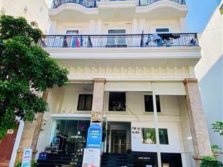 Chủ nhà gửi bán tòa nhà mặt phố trúc bạch  nguyễn khắc hiếu 230m2, 11 tầng, mt 7.5m. giá 160tỷ