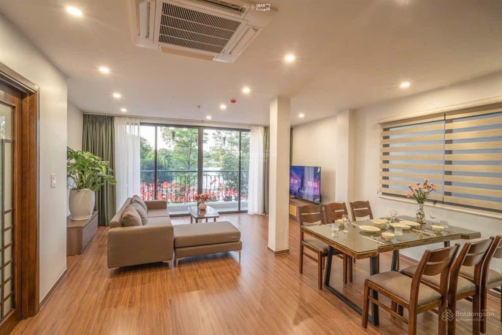 Chính chủ gửi bán nhà mặt phố phạm tuấn tài 160m2,6 tầng lô góc, mt 12m. giá 70tỷ.  0888 999 ***