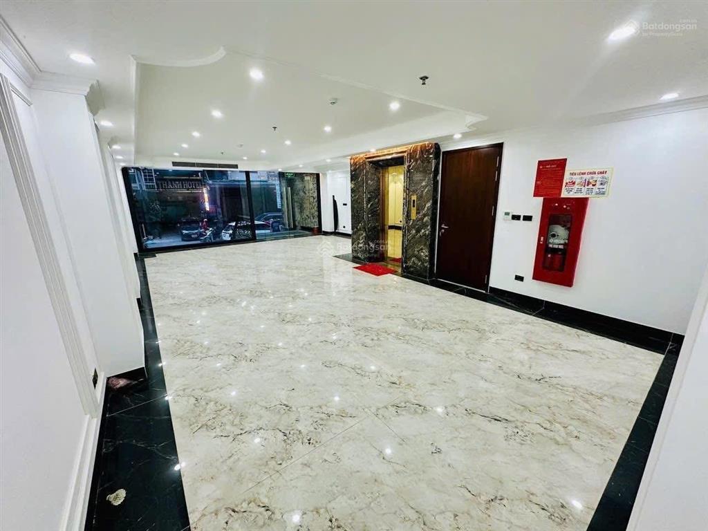 Chính chủ gửi bán tòa văn phòng mặt phố nguyễn thị địnhhoàng ngân120m², 10 tầng, mt6m. giá60tỷ