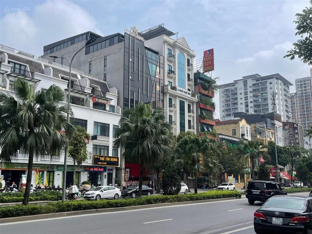 Chính chủ gửi bán nhà mặt phố hàm nghi95m2,5 tầng,mt6m.giá57tỷ.0888 999 ***