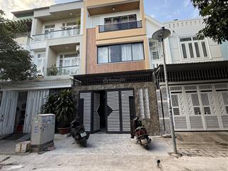 Bán nhà 3 tầng kdt phước long a có thang máy giá tốt