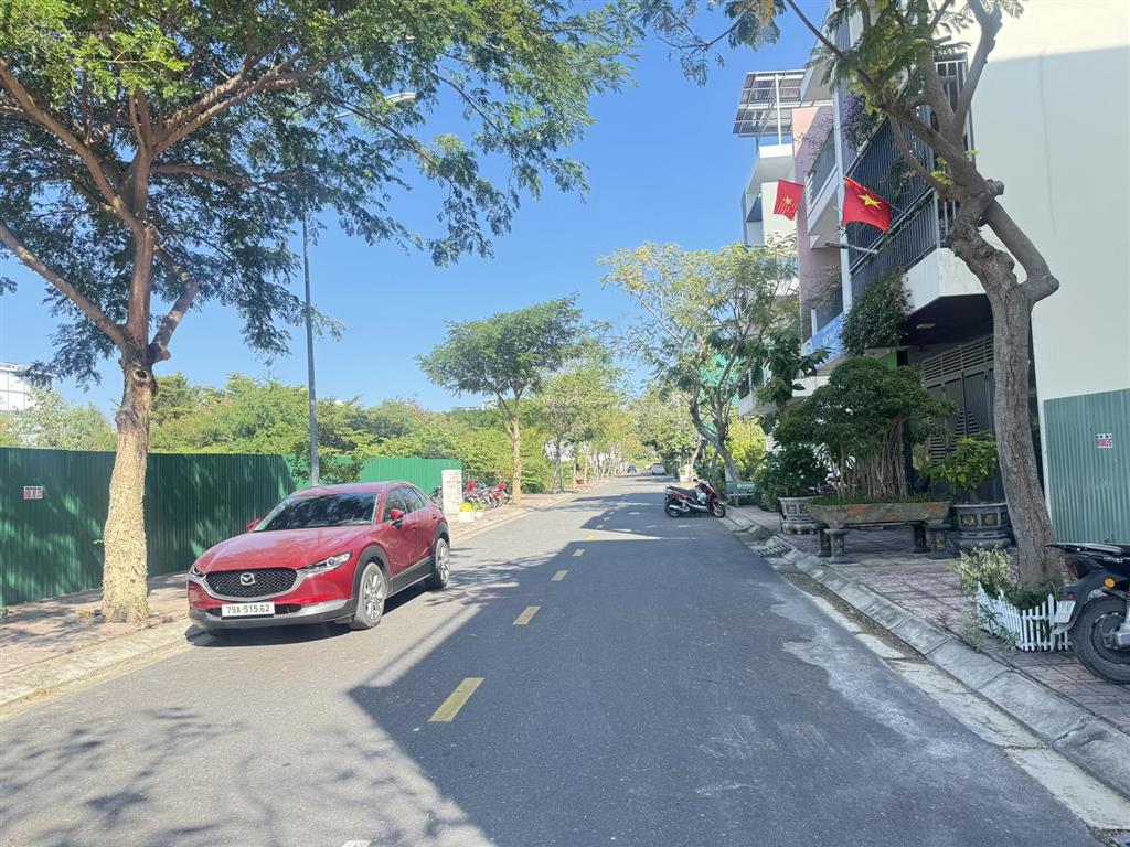 Bán nhà 4 tầng kdt hà quang 1 nha trang giá bán rẻ trả nợ