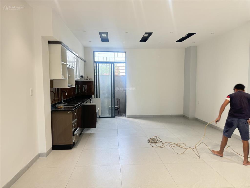 Bán nhà 4 tầng kdt hà quang 1 nha trang giá bán rẻ trả nợ