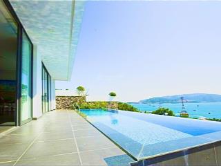 Bán căn biệt thự siêu đẹp view ôm trọn vịnh biển nha trang