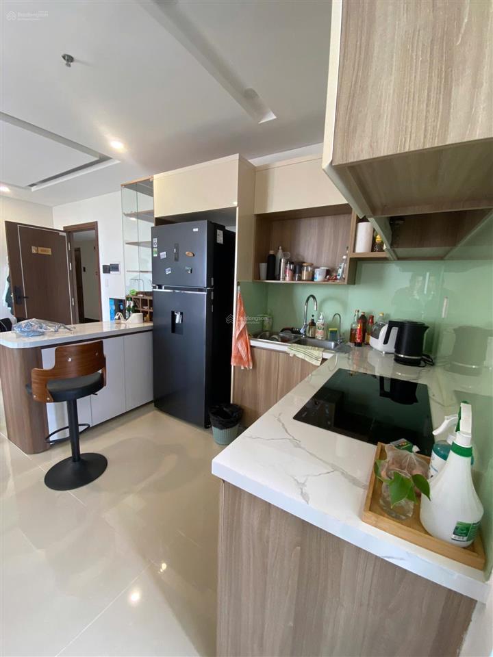 Cho thuê căn góc view sông và view công viên toà ct2 vcn phước long rất đẹp