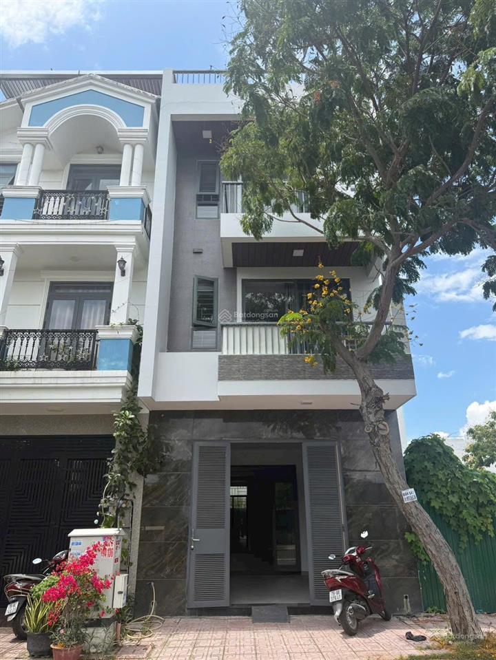 Cho thuê nhà 4 tầng hà quang 1 giá chỉ 20 triệu