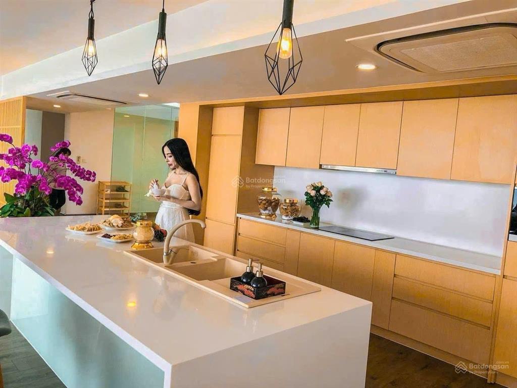 Bán căn biệt thự anh nguyễn view biển siêu đẹp tp nha trang giá tốt