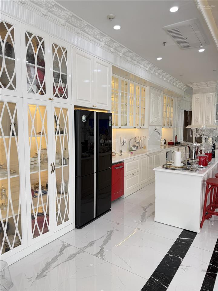 Bán căn penthouse hud building nha trang view biển siêu hiếm